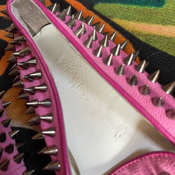 UNIF Hellraiser flats - Picture 2 of 4